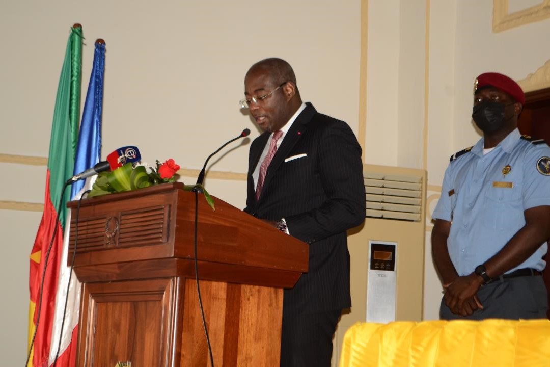Under the high patronage of Mr. BETI ASSOMO Joseph, Minister Delegate at Presidency in charge of Defense, and in front of the defense attaché at the French Embassy, experts in legal, geopolitical, energy and defense issues took turns at the IWC's podium.