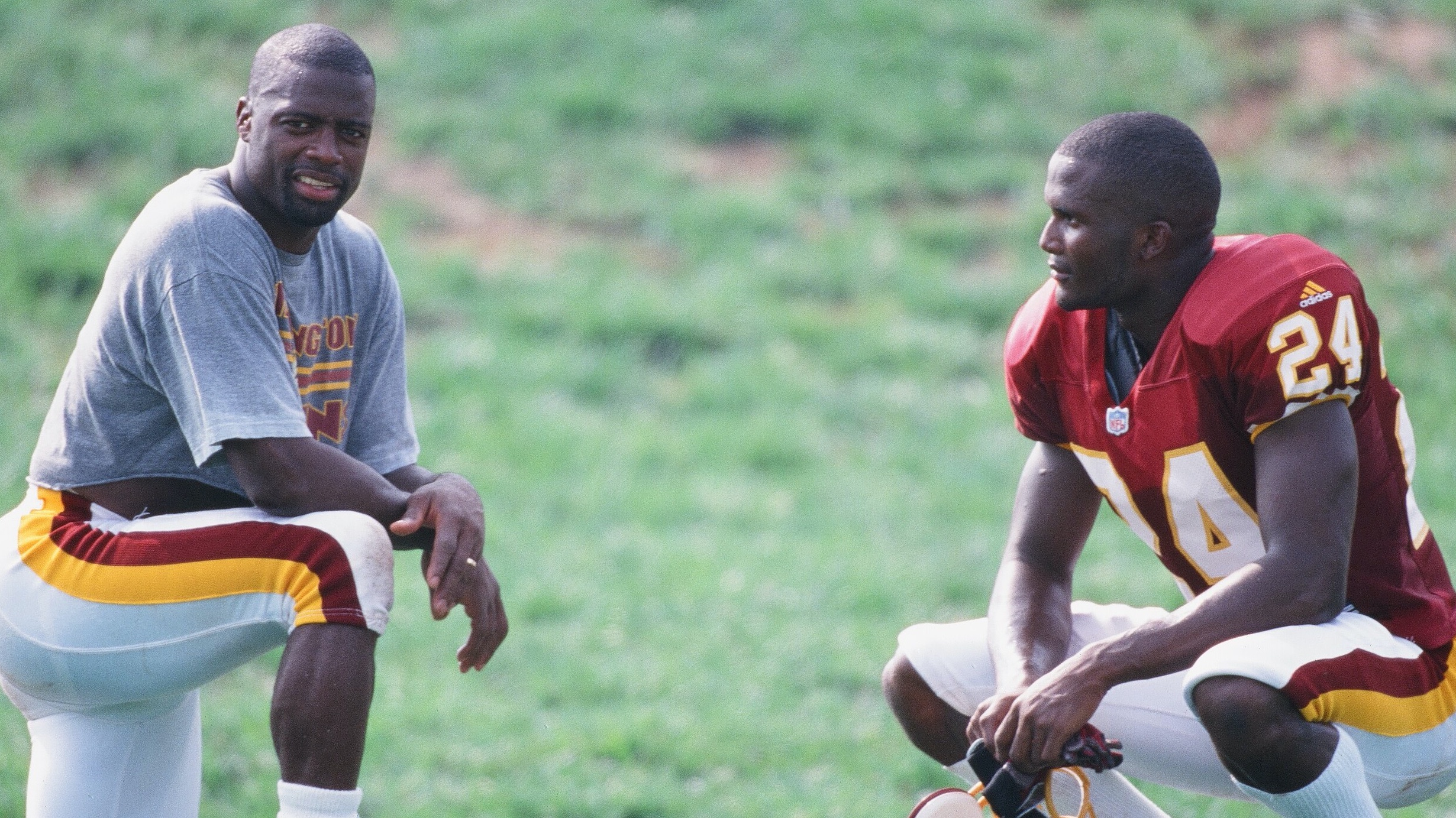 nfl-on-cbs-on-twitter-around-the-nfl-in-1999-https-t-co