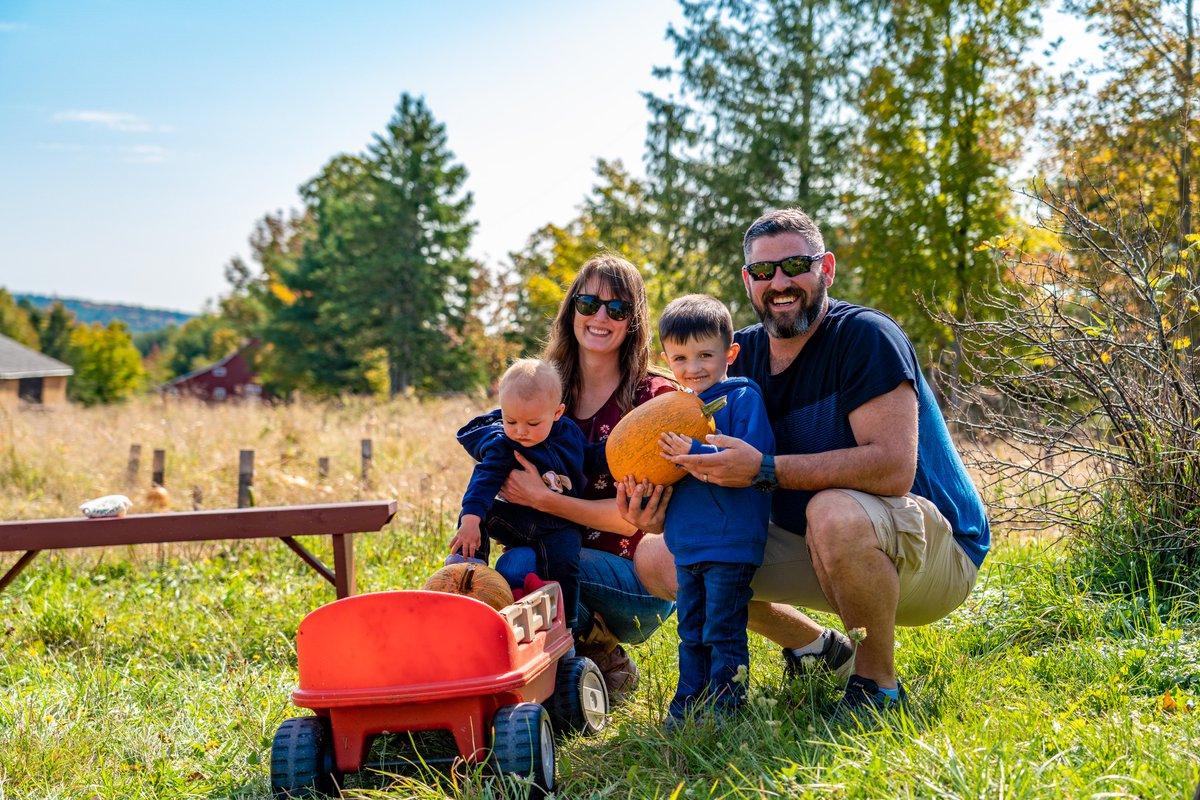 What better way to celebrate the start of the summer than to join the annual pumpkin planting days at Ross Farm! Bring the children and let them plant a pumpkin seed, then they can return in the fall and harvest their pumpkin! Details here: rossfarm.novascotia.ca/event/pumpkin-…