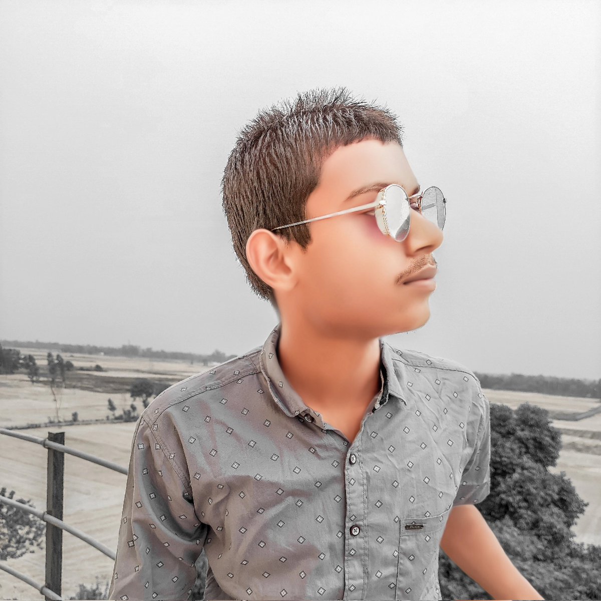 shubhamboom's tweet photo. #NewProfilePic https://t.co/vTjDC4yW1U