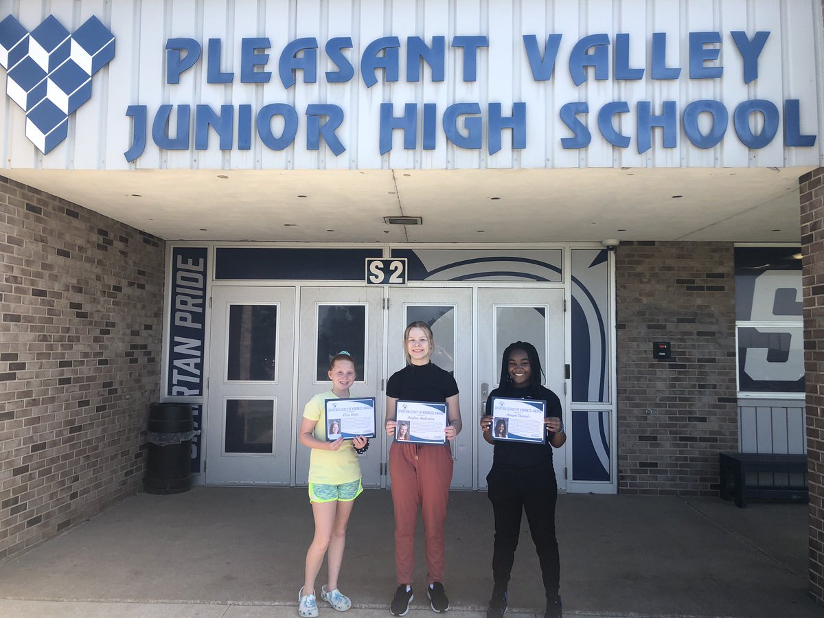 PVJH_Spartans's tweet photo. Celebrating the last day of school with our May Legacy of Kindness winners.  Congratulations to Elise Hiatt, Avalon Anderson and Amani Daniels! https://t.co/gSapCJfuFy