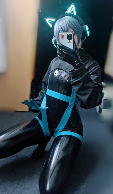 コスプレイヤーおもち(neo.omochi)のTwitter画像4