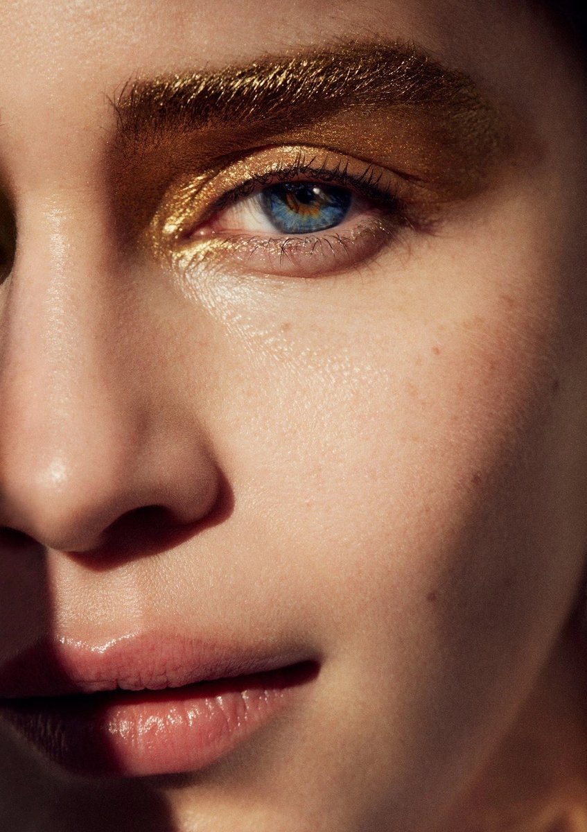 worlds_moda's tweet photo. #beautyinspirationWM (1/2)
#ALLUREUS,
June 2019.
By #MarcusOhlsson
⬇️More in the next post⬇️
#EmiliaClarke https://t.co/JD2JpCzLbt