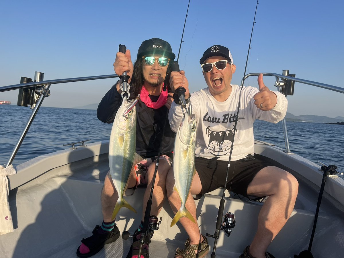 awajitsurijiro's tweet photo. 久々のチャーター取材♬ 釣果はバッチリでした！
#淡路島 
#フィッシングガイド 
#ターンザタイド
#キャスティングゲーム
#fishing_guide
#turnthetide 
#lowbite https://t.co/RXHrJsJO8b
