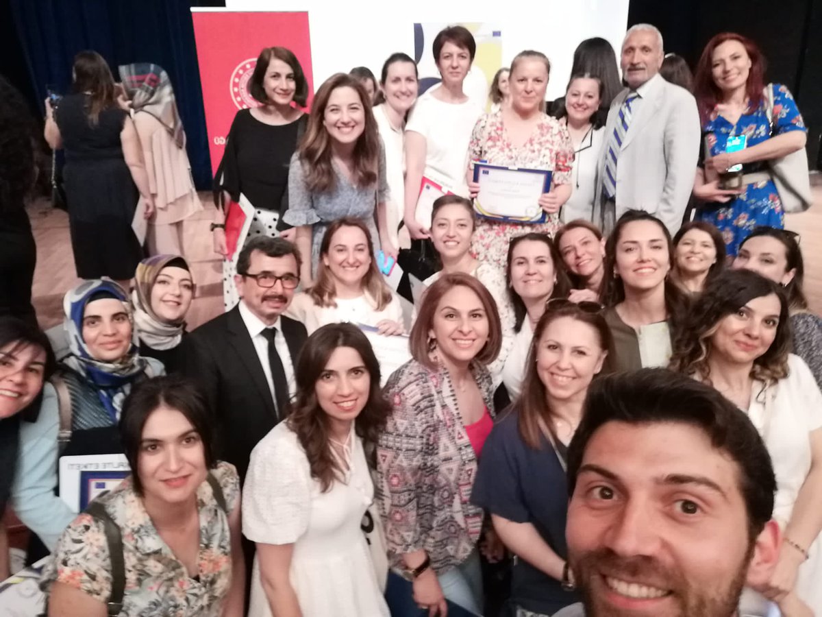 etwnng_sariyer's tweet photo. @eTwinning_ist @cagatay33 @Sariyer_MEM https://t.co/7LO6ktl35A