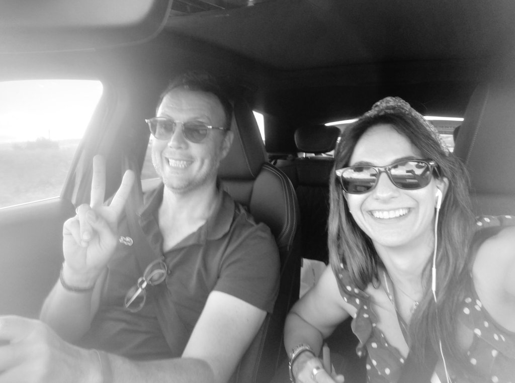 Aquí seguimos luchando!!! Sin aire acondicionado y bajando el consumo cada kilómetro... Vamos a por la victoria!! 💪🏻💪🏻🙌🏻🙌🏻💫💫 @ALDAutomotivesp <a href="/audispain/">Audi España</a> #audiq4etron #sostenibilidad #aldecomotion22