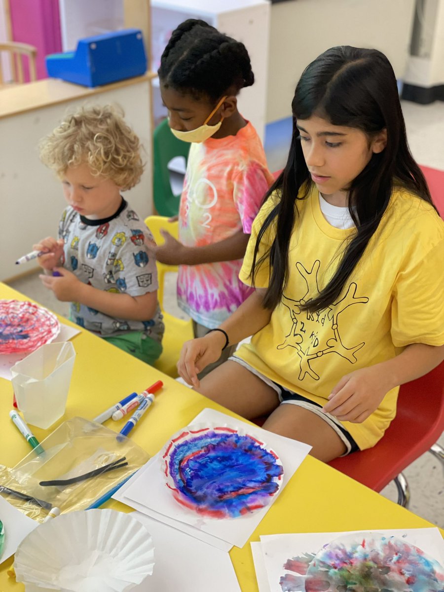 Elizabeth Stauffer tweet media