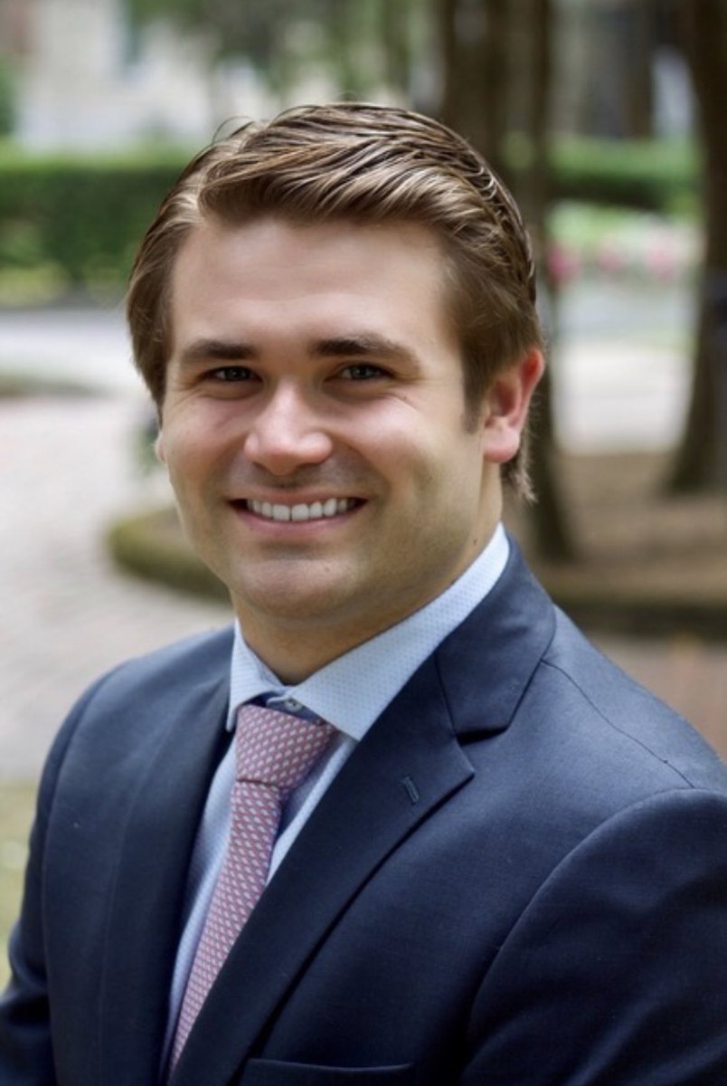 Congratulations Tyler Merrill, MD on your match in Rhinology at the Cleveland Clinic! We are so proud and can’t wait to see what the future holds for you!! 🤩🤩🤩🤩

@clevelandclinic #uamsent #rhinology #ars #rhinologyfellowship #rhinologyfellows #iamoto #futurerhinologist #ars