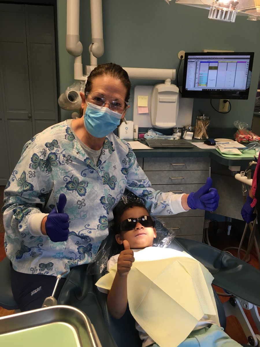 padentalassn's tweet photo. Good News PDA!
Chester-Delaware Dental Society held its Spring 2022 Give Kids A Smile event on May 16 at Dr. Barry Cohen’s office in Drexel Hill, with children receiving nearly $3,000 worth of donated dental care and education. Thanks to everyone who made this happen!
#GKAS https://t.co/OiaJyXy0lH
