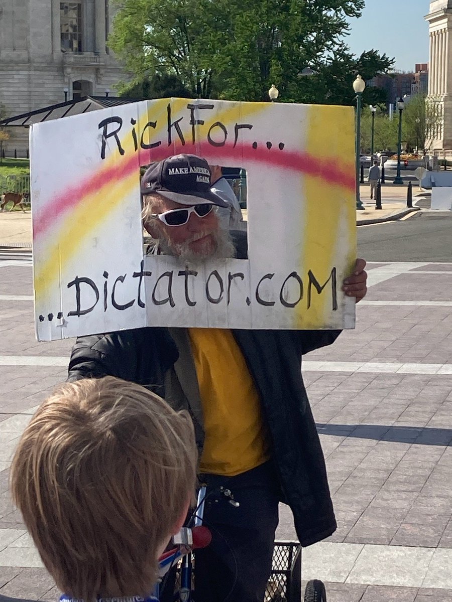 Sawyer_S_AMS's tweet photo. #AMSThrowbackThursday #BAMSCE throwback to when we were in DC and a guy was trying to run for dictatorship https://t.co/lDM6j1Y1Nf
