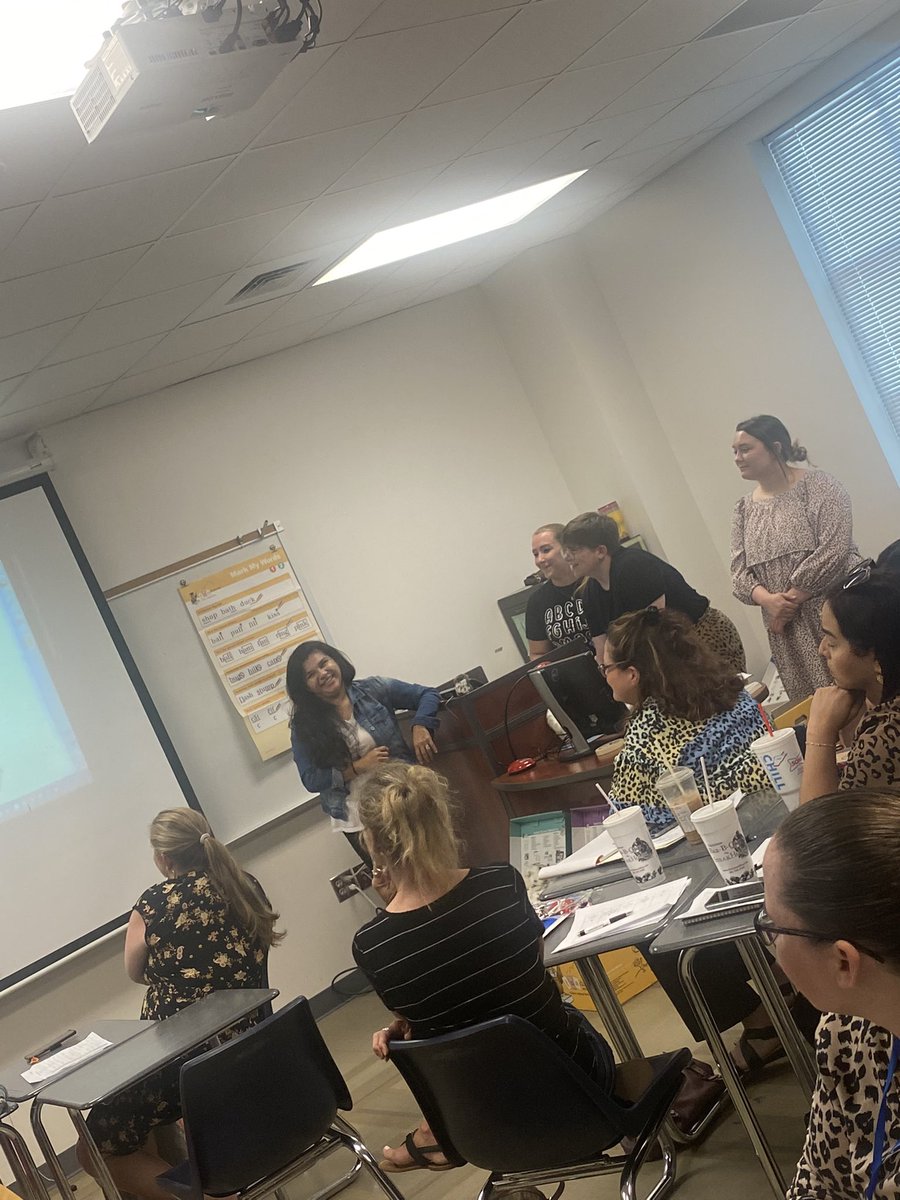 GatorNationLiteracy tweet media