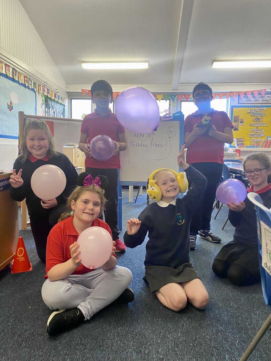 Celebrating a 10th birthday today and it makes me so happy to see other children make others feel so special on their big day! Lots of homemade cards and gifts given! 🥹🎂