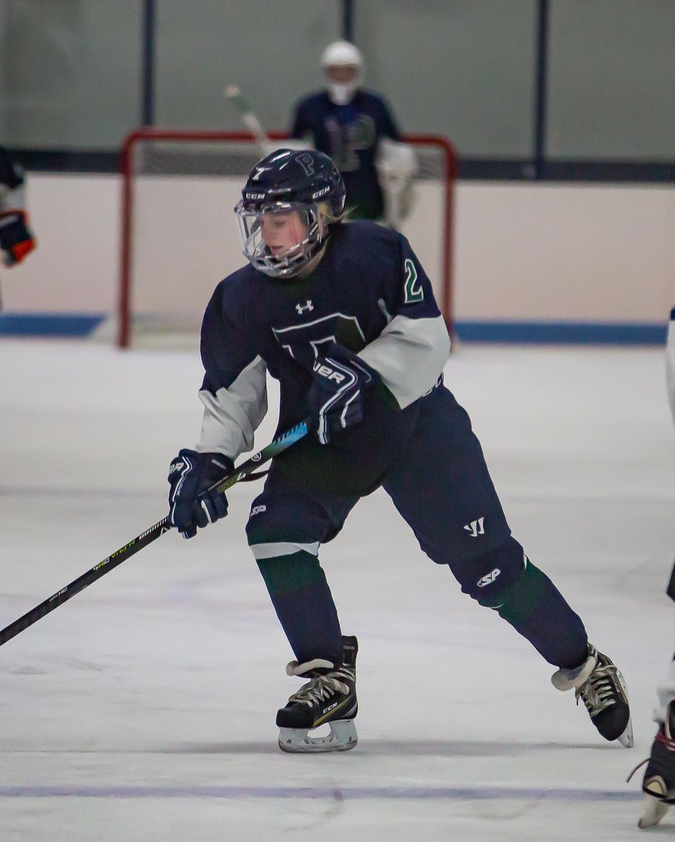 Birthday girl! Special shoutout to junior forward <a href="/PhoebeThorne88/">Phoebe Thorne</a> on her big day!!! Phoebe is captaining the team next year and we know she is going to do amazing things! #rollping #pgvh