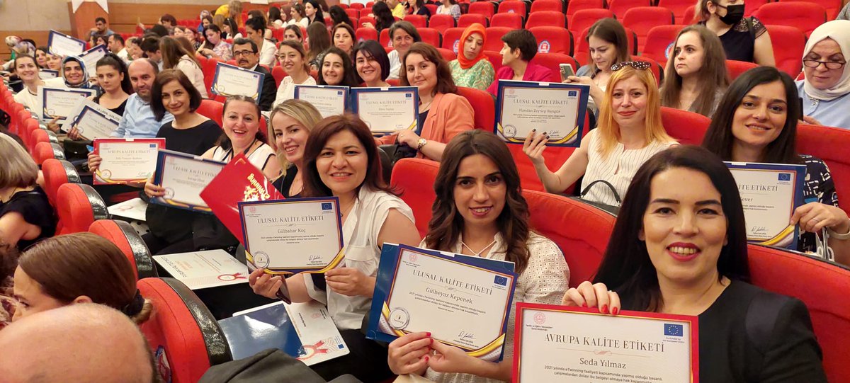 <a href="/eTwinning_ist/">eTwinning İstanbul</a> <a href="/Sariyer_MEM/">Sarıyer İlçe Millî Eğitim Müdürlüğü</a>