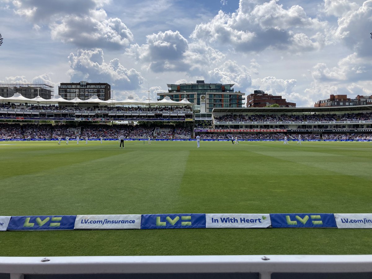 AndyT237's tweet photo. @daviddean First day eng v nz and crowds plentiful https://t.co/W6zu8mVKLq