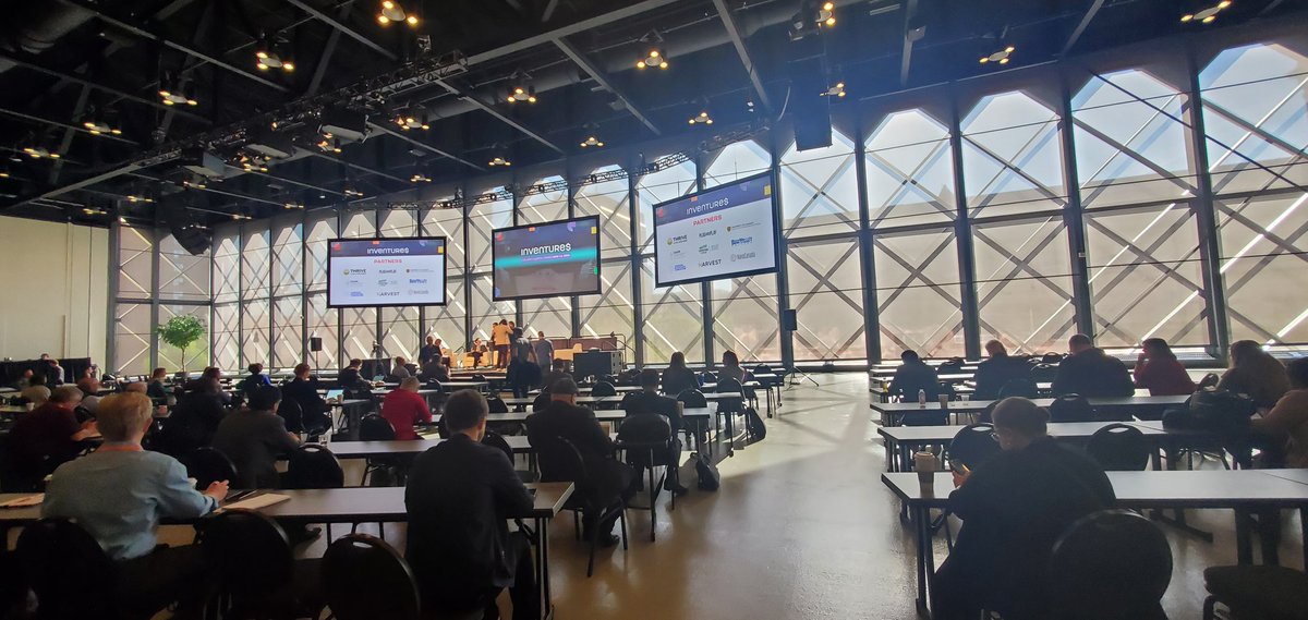 GazeAndMovement's tweet photo. Our CEO @movinisthinking is about to pitch in the @INVENTUREScan "Future-Casting Work" pitch competition, Hall E https://t.co/Hxig5PCZYP