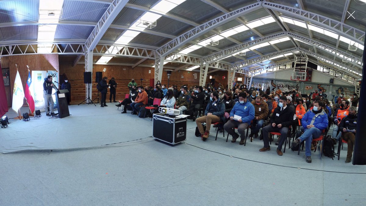 Ahora en #PuertoCisnes Seremi <a href="/MMAaysen/">Seremi MMA Aysen</a> da inicio a ceremonia de lanzamiento de proyecto GEF de Gobernanza Marino Costera junto a  actores locales, autoridades, vecinos y vecinas para un desarrollo sostenible y participativo de los ecosistemas marinos