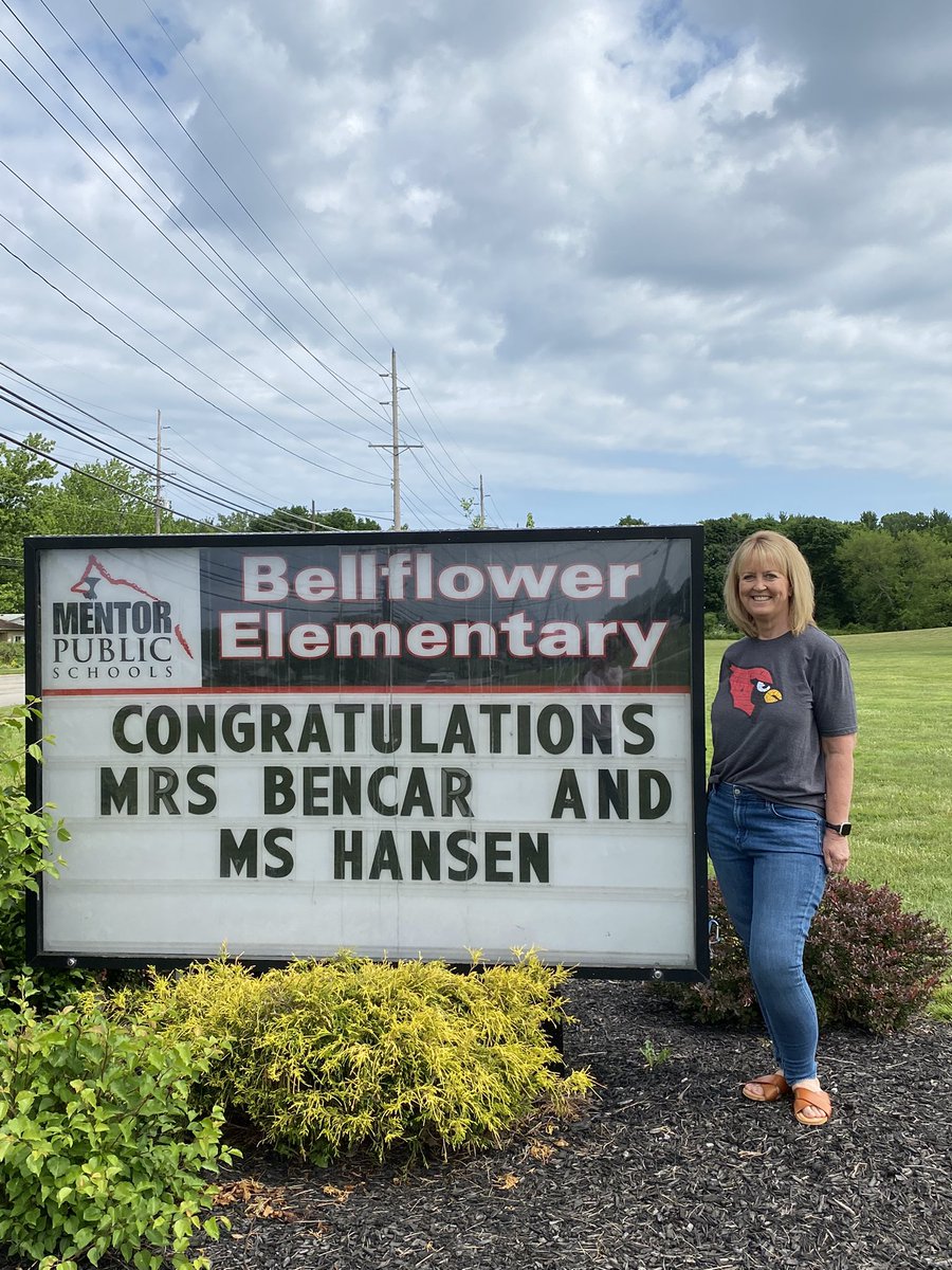 Hansen3rd's tweet photo. After 34 years, it’s my LAST last day. What a ride it’s been! #BellflowerWay #OnceACard https://t.co/Y5N97sgvJb
