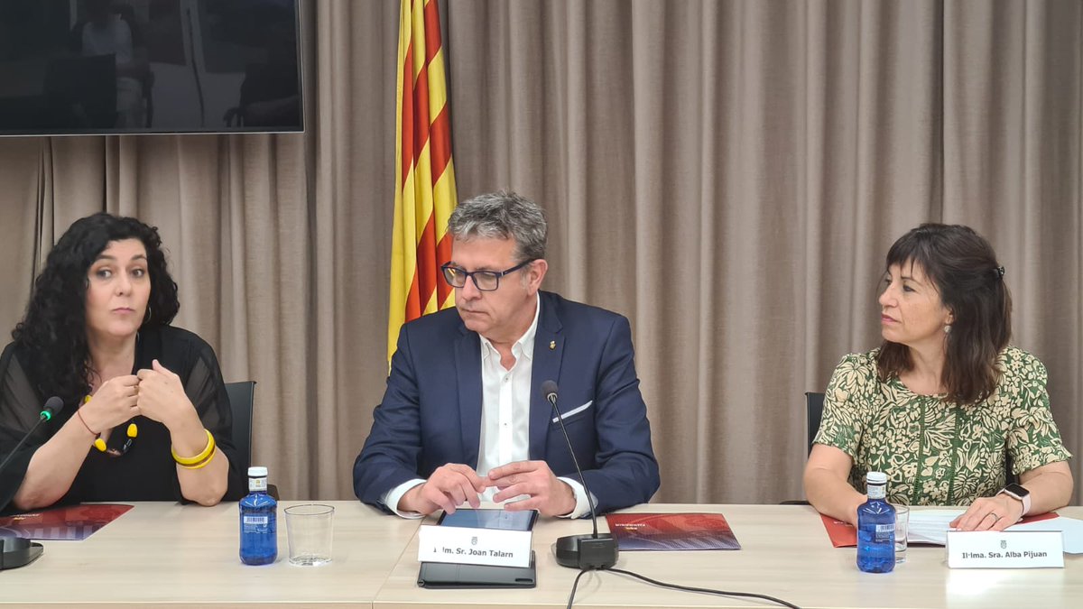 ajtarrega's tweet photo. ⚽️ #Tàrrega serà un dels 4 municipis de #Lleida en què la @FundacioFCB  i la @DiputacioLleida posaran en marxa el projecte basat en la metodologia #FutbolNet al setembre

📌 Es tracta d'un programa per fomentar la integració social a través de l’esport

🔗 https://t.co/NIdvB1Ai4B https://t.co/5eSXC70IYc