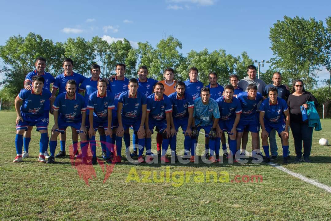 ClubNacionalde2's tweet photo. COPA OFI 🏆

Por la serie M de la Copa @OFIUruguay - Divisional B, el bolso rochense debuta este sábado a las 15:30 horas ante Libertad de San Carlos en el Estadio Álvaro Pérez. 

Vamo los Trico! https://t.co/xqZmXAvFKe