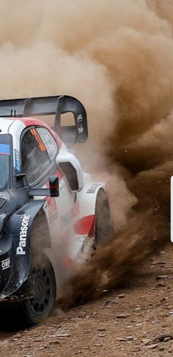 An awesome photo to show how I was wrong to think the mirror influenced the airflow and to keep the dirt from the hybrid intake, but <a href="/llluis555/">WRCWings</a> was totally right 😃👍