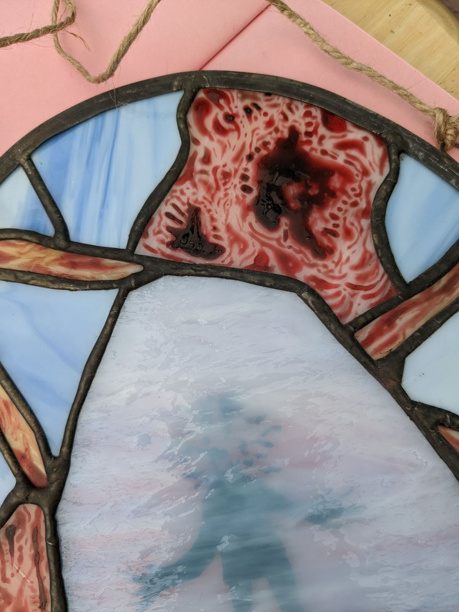 16BitsofGlass tweet picture