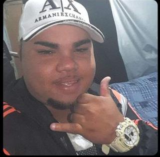 O <a href="/18BPM_PMERJ/">18bpmoficial</a> so ajudou pq tinha órgãos juntos e o.estado deve ter dado ordem . Pq <a href="/18BPM_PMERJ/">18bpmoficial</a> ê totalmente cego aos crimes no bairro,se <a href="/18BPM_PMERJ/">18bpmoficial</a> fizesse o trabalho de policia,hj uma mãe  nao estaria lutando pela vida de sua filha baleada por milicianos do playboy DENUNCIE