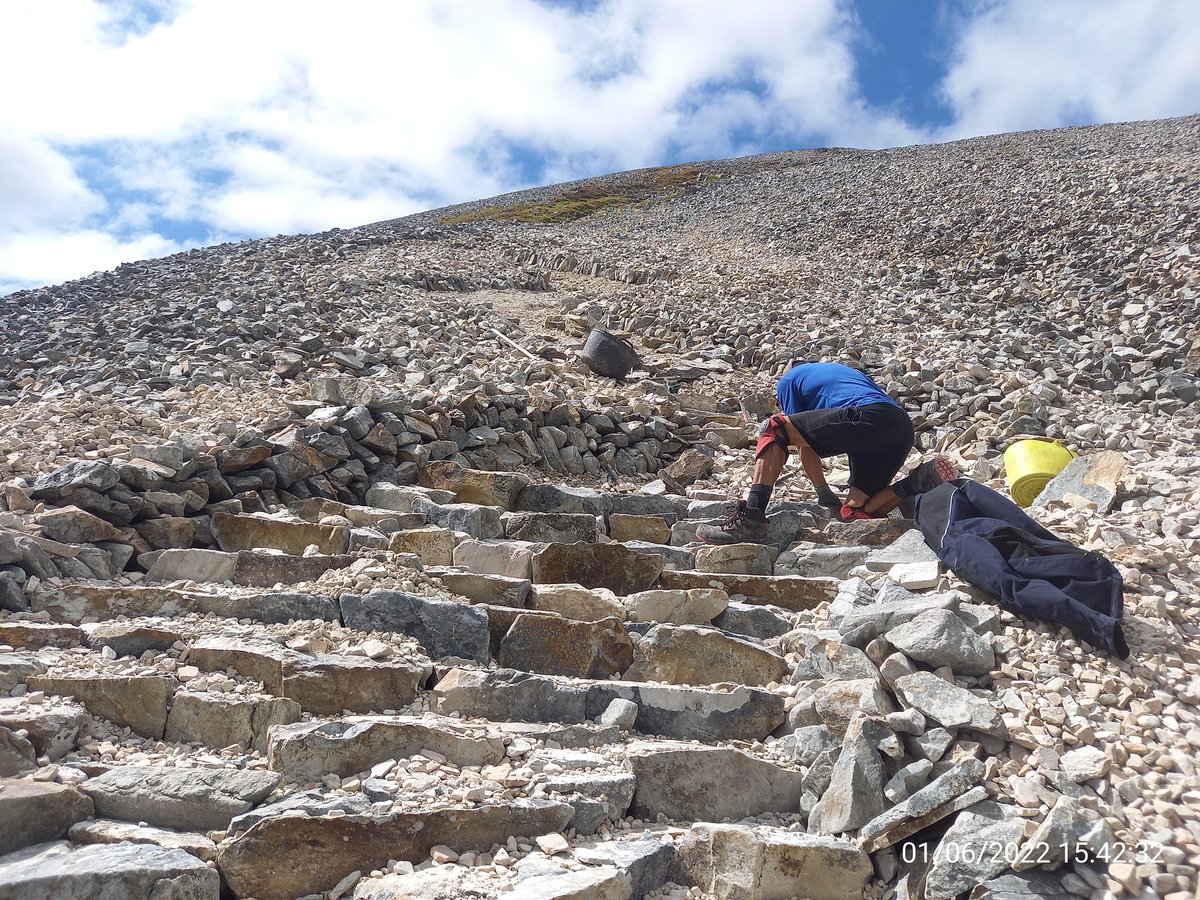 Mountaineering IRL tweet media