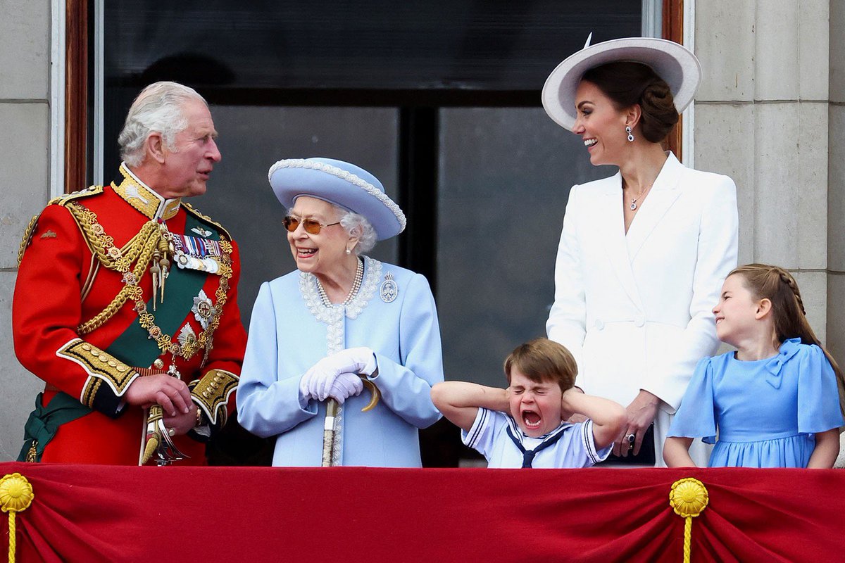 my_nameis_david's tweet photo. Same, Prince Louis. Same. https://t.co/ZtOYwt3GpB