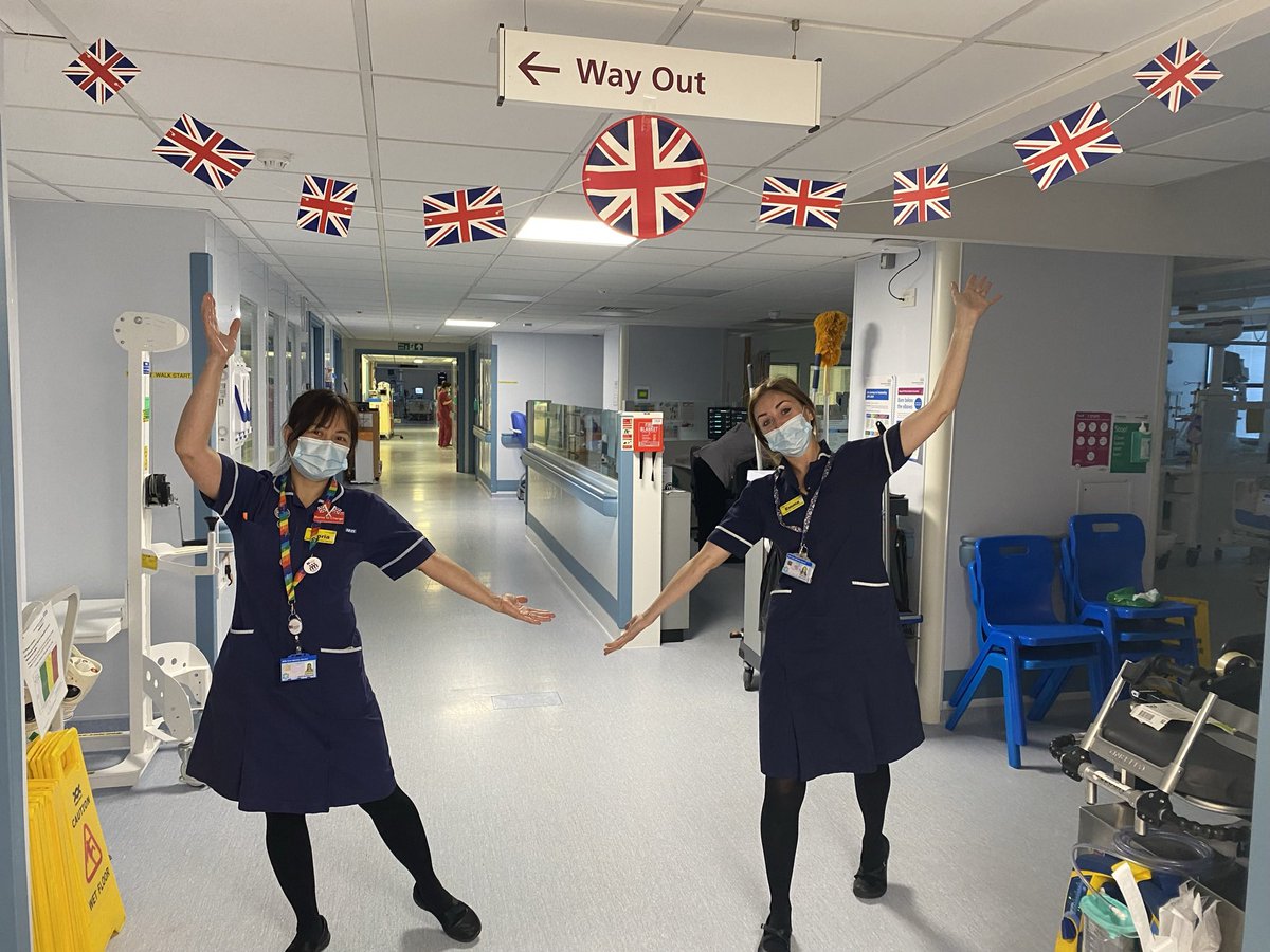 Dave π (@drfrocester) on Twitter photo Happy Jubilee from DCC!
π¬π§ππ¬π§ π¬π§ππ¬π§
<a href="/gloshospitals/">Gloucestershire Hospitals NHS Foundation Trust</a> <a href="/GHFT_DCC/">GHFT Critical Care</a>
#hm70Β #platinumjubilee Happy Jubilee from DCC!
π¬π§ππ¬π§ π¬π§ππ¬π§
<a href="/gloshospitals/">Gloucestershire Hospitals NHS Foundation Trust</a> <a href="/GHFT_DCC/">GHFT Critical Care</a>
#hm70Β #platinumjubilee