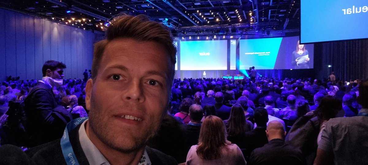 So great to meet people face-to-face again, and to be able to attend physical events like <a href="/eular_org/">EULAR</a>! Here I'm amongst thousands of attendees listening to #EULAR's president Annamaria Iagnocco's speech on the new EULAR strategy 🙌
#PostPandemic #EULAR2022