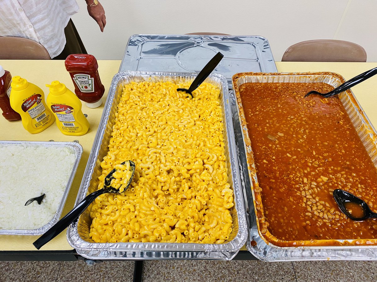 Julianne tweet media