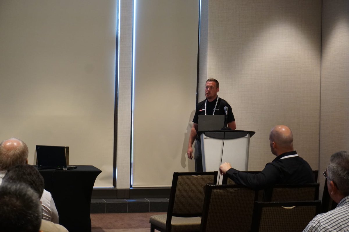 elvselect's tweet photo. James Tunnicliffe making us proud and representing ELV Select Equipment and Ecohog North America at the #CWRC2022 conference in Collingwood earlier this week!

#wasteseparation #scrapmetalrecovery #recycling https://t.co/PNbwhbAHea
