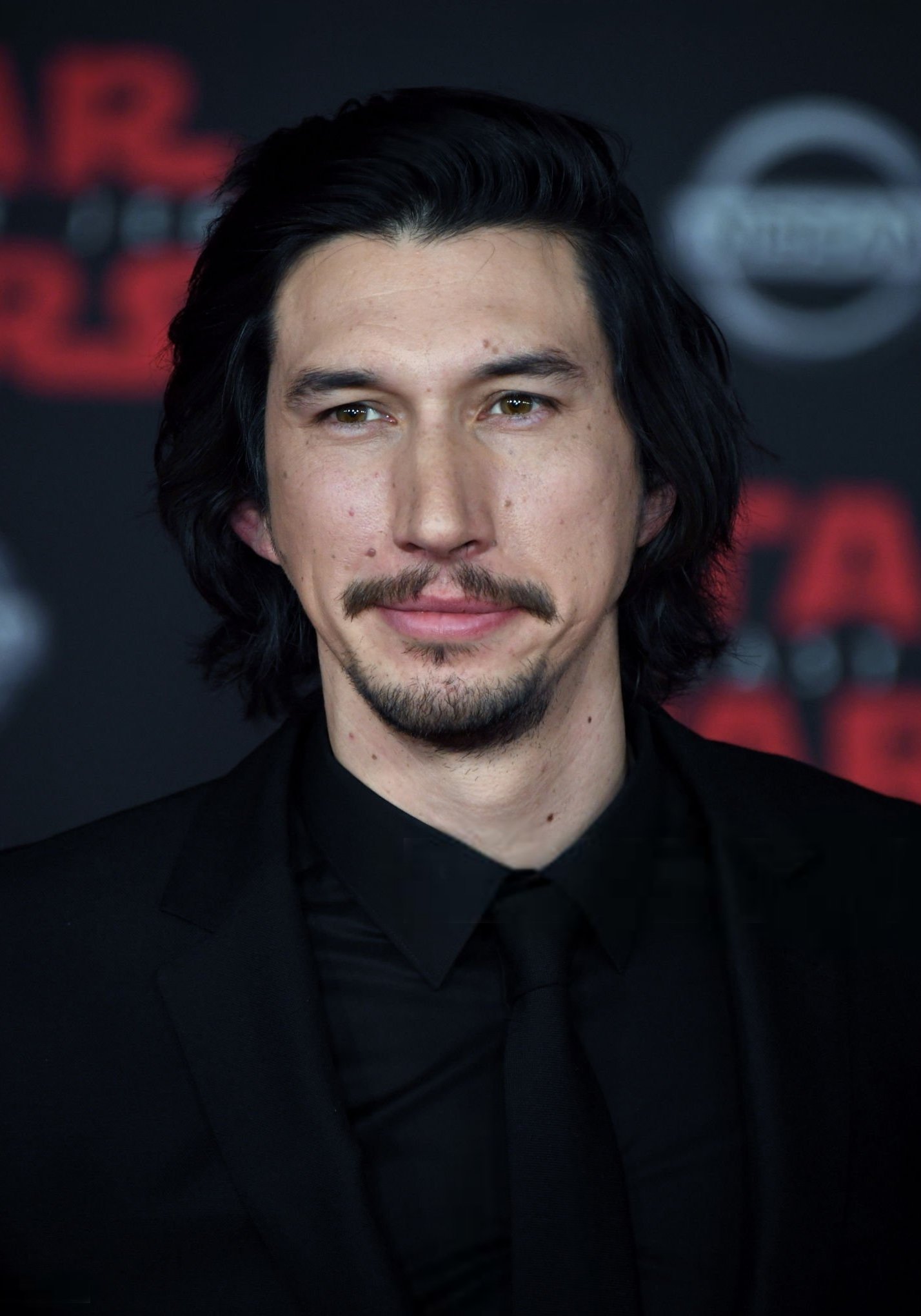 Кайло РЕН актер