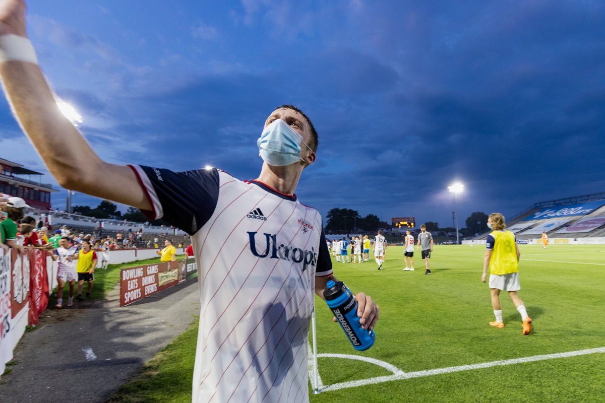 Richmond Kickers 🦘 (@richmondkickers) on Twitter photo Contributed to a clean sheet in his first league start, last night! Big-time performance from the hometown kid, <a href="/simonf2017/">Simon Fitch</a> 💪😤
📸: <a href="/jshfoto/">Jessica Hendricks</a> Contributed to a clean sheet in his first league start, last night! Big-time performance from the hometown kid, <a href="/simonf2017/">Simon Fitch</a> 💪😤
📸: <a href="/jshfoto/">Jessica Hendricks</a>