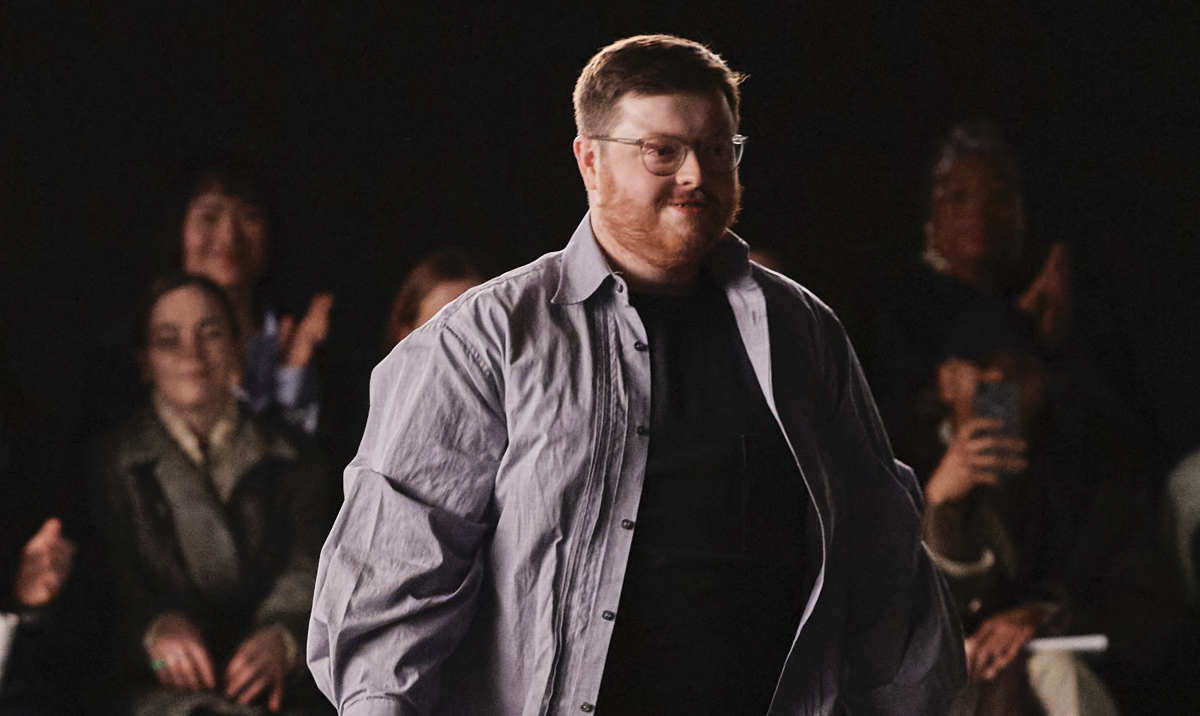 Must Read: #SSDaley Wins 2022 #LVMHPrize, #LawRoach Is Collaborating With Hervé Léger: These are the stories making headlines in fashion on Thursday. #SSDaley wins 2022 LVMH PrizeLondon-based menswear brand S.S. Daley was crowned the winner of the 2022… fashionista.com/2022/06/lvmh-p…