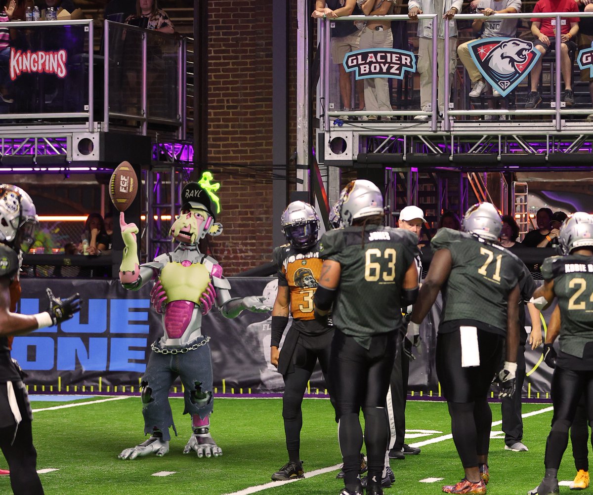 Bored Ape fans are going to love Saturday’s halftime shows. GLiTCH is from <a href="/BoredApeYC/">Bored Ape Yacht Club 🍌</a> &amp; he’s the world’s first Mutant Ape DJ.  

Get ready for an AI-driven set from 
<a href="/warpsound_ai/">warpsound_ai</a>’s GLiTCH!