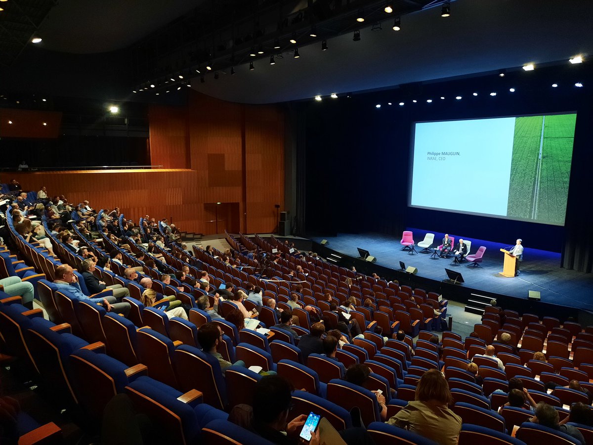 INRAE_Europe's tweet photo. Closing remarks by @JEPaquetEU and INRAE CEO Philippe Mauguin at #TPFAGRI2022 in Dijon, emphasising on the 'need for disruption' in addressing pesticides reduction objectives #EUGreenDeal https://t.co/X1hpMtmO1R
