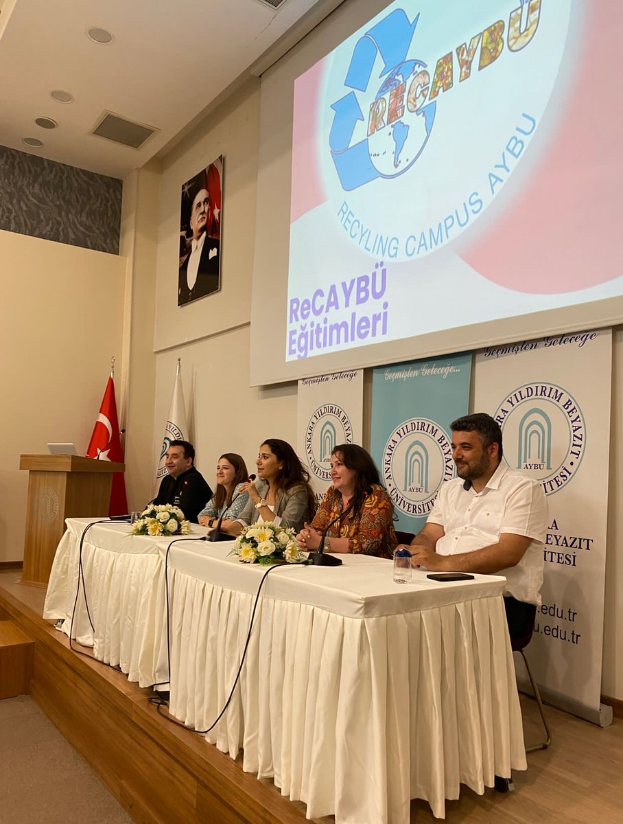 RecAybu's tweet photo. RecAybu eğitimlerinde bu hafta ikinci oturum;
Yürütücümüz Öğr. Gör. Dr. Elif Tuğçe AKSUN TÜMERKAN,@aybusbmyo Öğr. Gör. Dr. Melda ARSLAN ve Öğr. Gör. Hacı KAYA,@aybu_shmyo Doç. Dr. Nilüfer VURAL,
başarılarıyla ünlü şef Uğur GÖMEÇ’e çok teşekkür ederiz.
@profdriaydinli @ybuankara https://t.co/NeoiM6lCs6