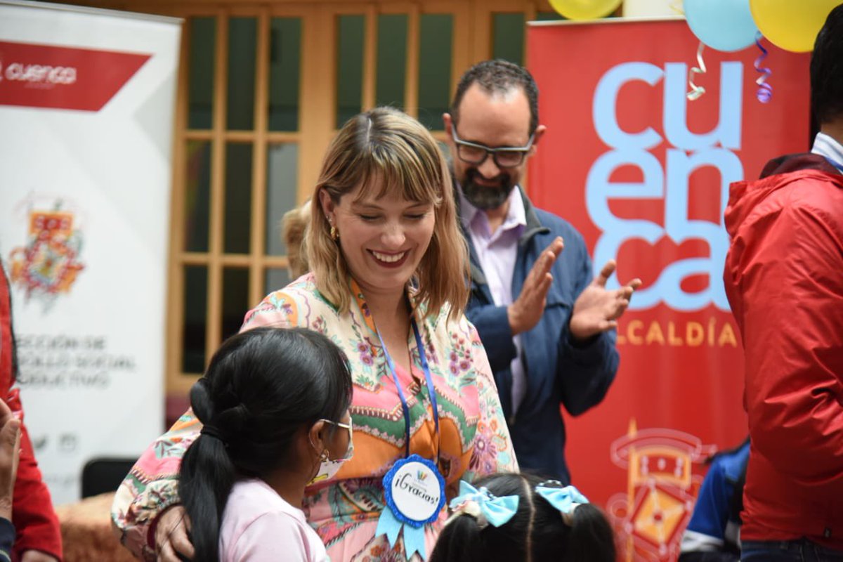 GabiBritoA's tweet photo. Trabajamos en distintos programas y proyectos, con la suscripción de varios convenios que velan por el bienestar de nuestros niños y niñas. Lo que uno ama en la infancia se queda en el corazón para siempre

  #CuencaUnida.

#DíaDelNiño🧒🏻👧🏻
#CuencaEsAhora https://t.co/cJjHjAWcd5