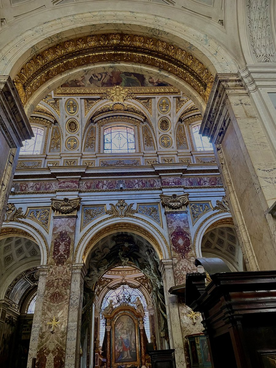 FermKassi's tweet photo. i’m not roman catholic but look at these beautiful churchessss https://t.co/BJ1zvsle1e