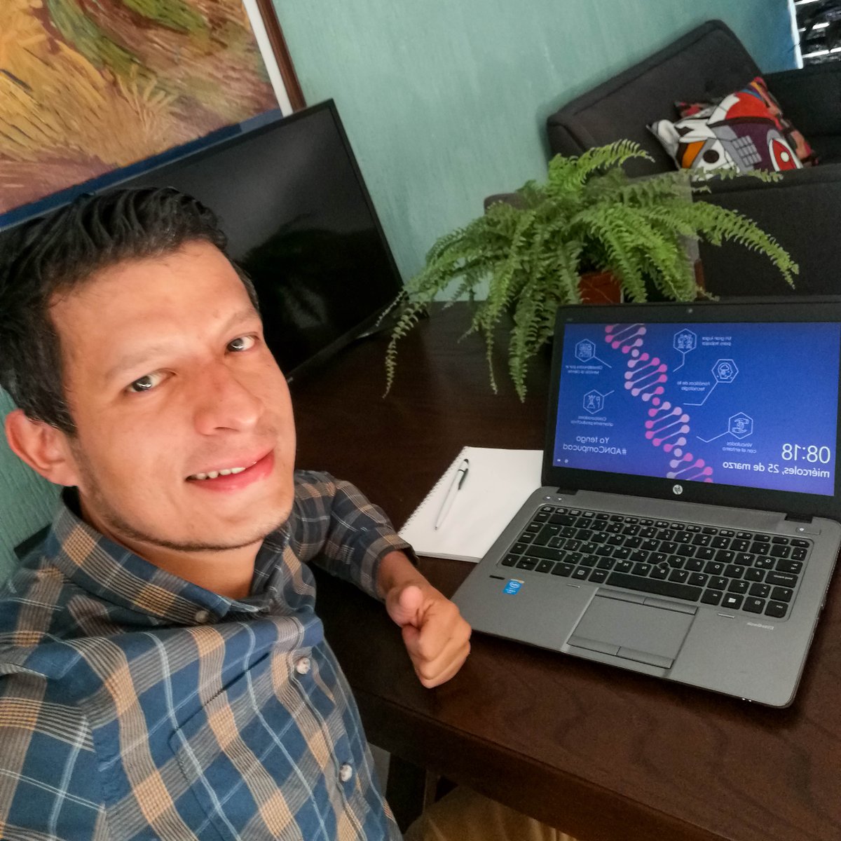 _Compucad's tweet photo. En Compucad estamos convencidos de que la productividad no depende de donde estes, si no de lo haces donde estas.

Por eso, con nuestro #SmartWorking tenemos lo mejor de 2 mundos y brindamos todas las herramientas necesarias a los colaboradores para el trabajo en casa y oficinas. https://t.co/EuBMq1UKaU