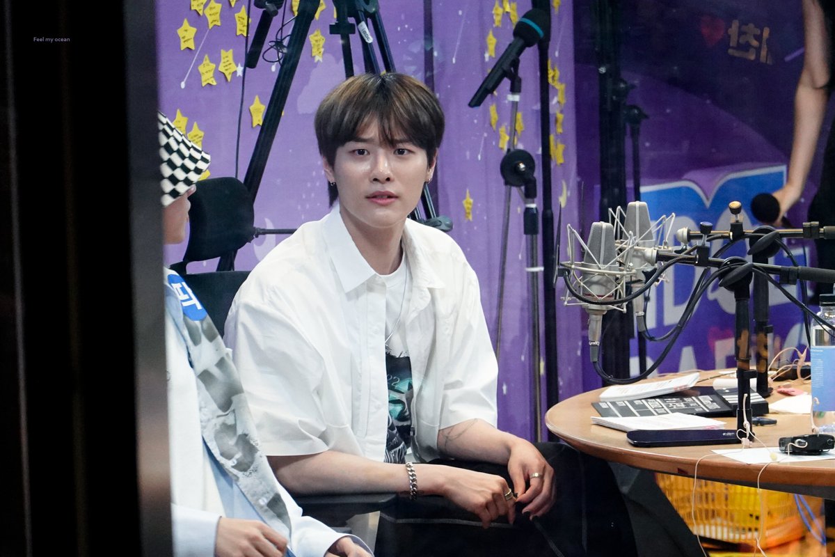 feelmy_ocean's tweet photo. 220602 아돌라
무즈가 뭐라고 썼는지 자세히 보려고하는 겁니다 째려보는거아님
#조승연 #WOODZ https://t.co/k5b9qFeSeH
