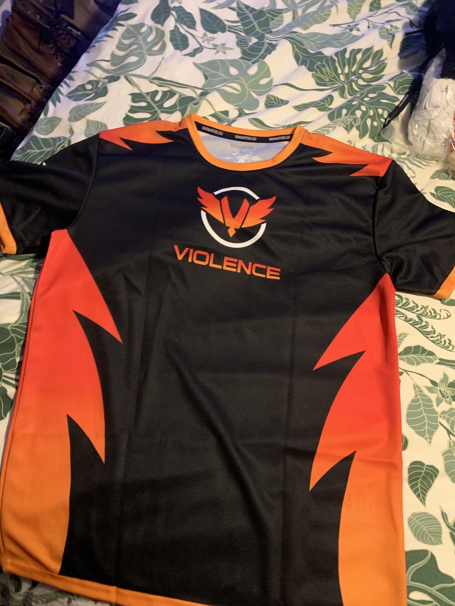 Enjoy your Jersey mr. @azaxmi 😎

<a href="/ManateeGG/">Manatee</a>