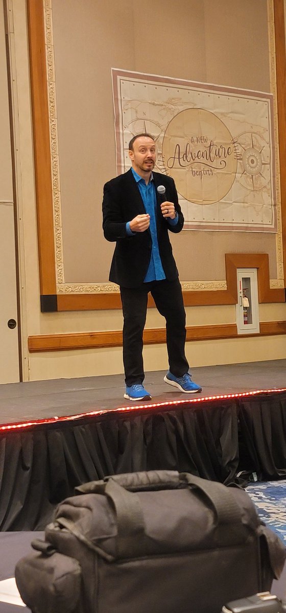 ACEAZSocial's tweet photo. Amazing performance https://t.co/5kgghkTWYm