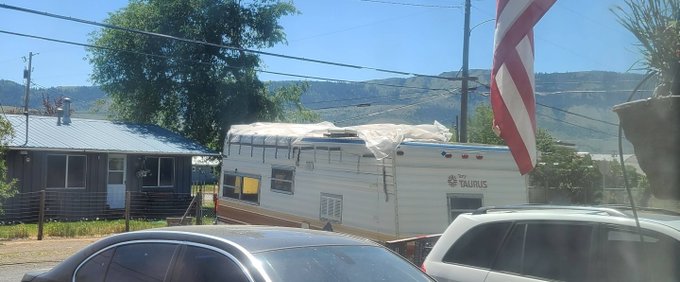 1 year ago I sold my rv. I kinda regret it :(  it was pos but it was MY pos. I had some huge goals but<a href="/tag/animalcrossing"class="tags"><span>#animalcrossing</span></a><a href="/tag/nintendoswitch"class="tags"><span>#nintendoswitch</span></a><a href="/tag/acnh"class="tags"><span>#acnh</span></a>