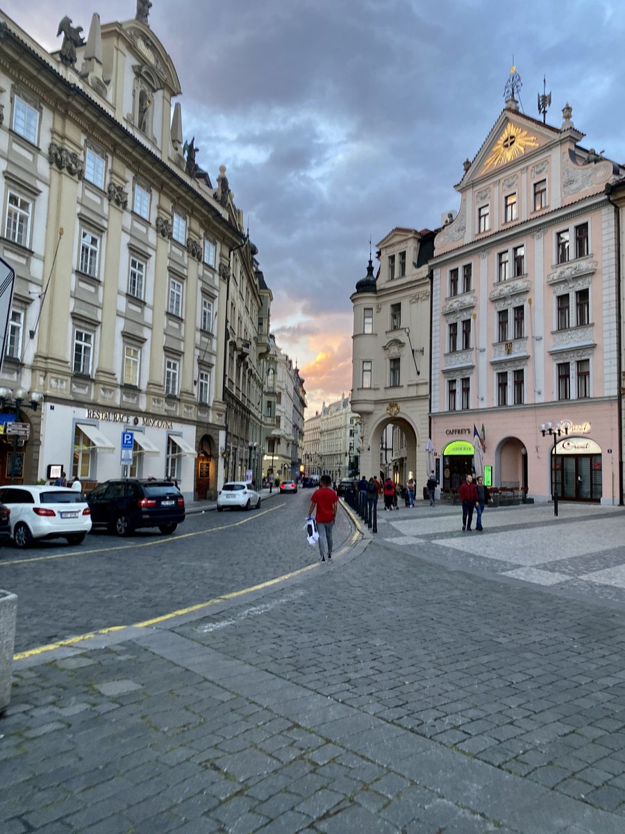 ProtonPlanets's tweet photo. Currently enjoying the city of Prague and historic old town 🇨🇿 https://t.co/3FBDqrYaU8