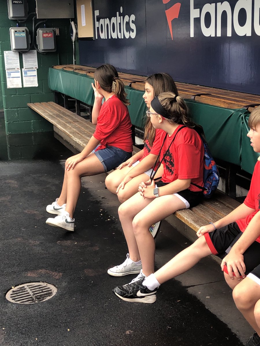 Chillin in the dugout ⁦<a href="/MrsDurfzie/">Mrs. Durfee</a>⁩ #pittsburghpirates