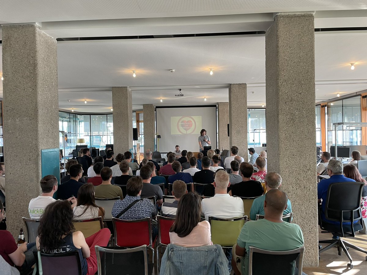 Technologieplauscherl (@plauscherl) on Twitter photo 