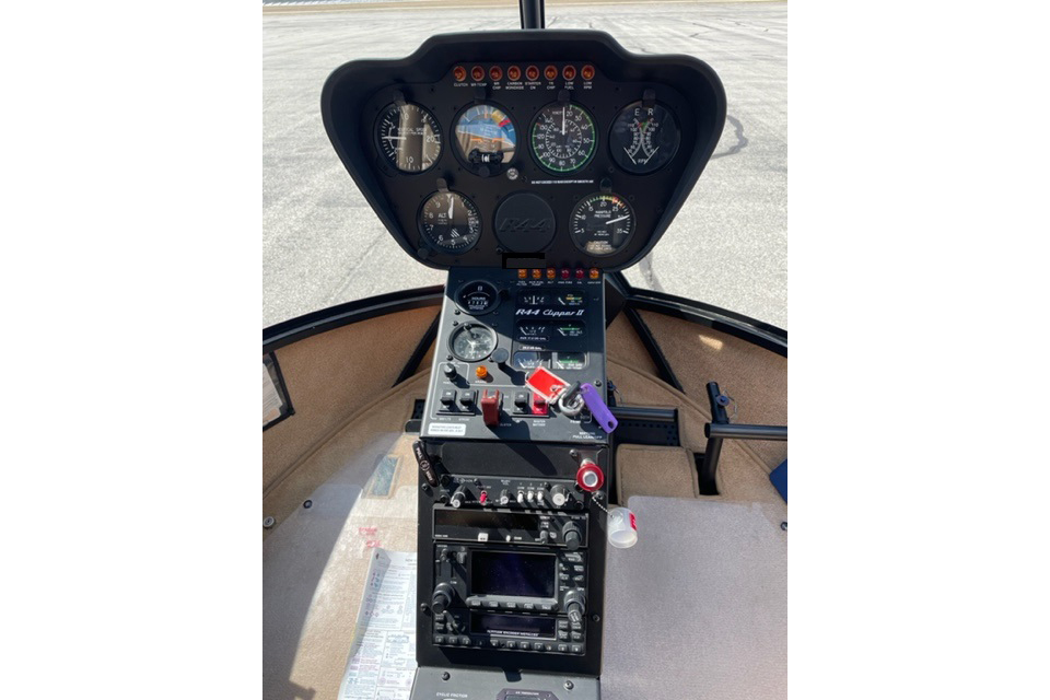 Aviators Hot Line tweet media